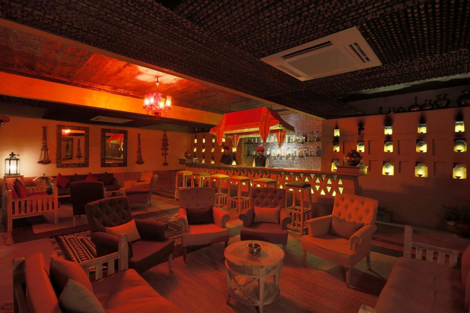 Hotel The Prithvi Near Delhi Airport Нью-Дели Экстерьер фото